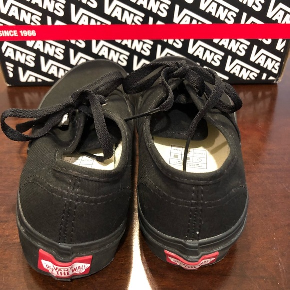 Vans - Picture 3 of 4